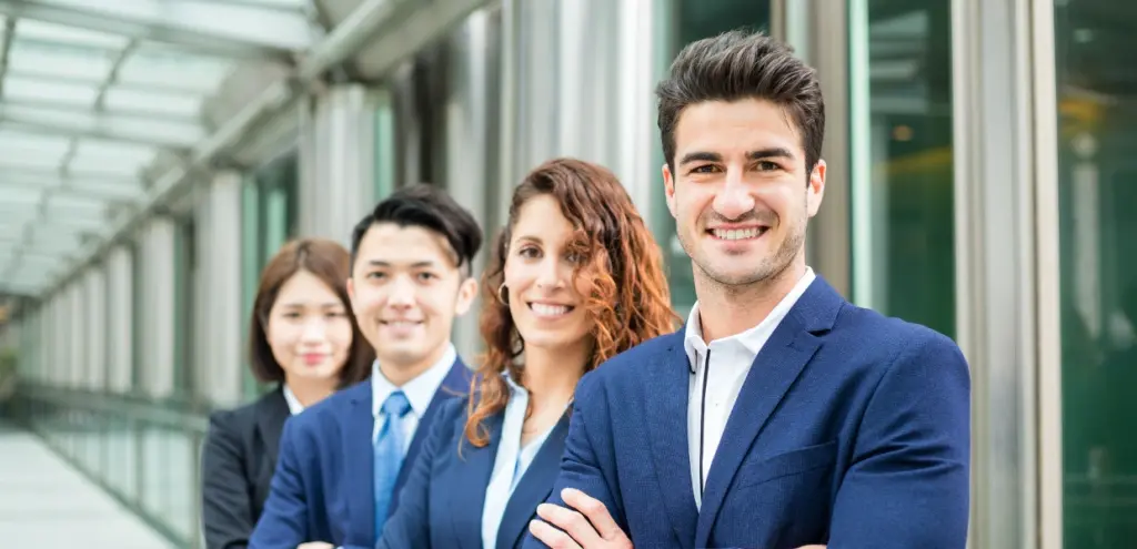 restaurant management team