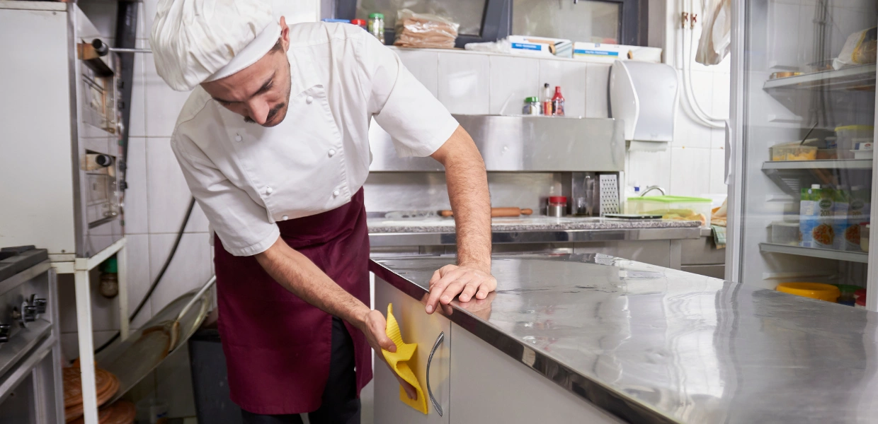 restaurant cleaning